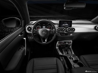 图集|奔驰X级新车型官图发布 搭载V6发动机