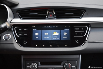 2018款吉利远景S1 1.5L手动锋享型