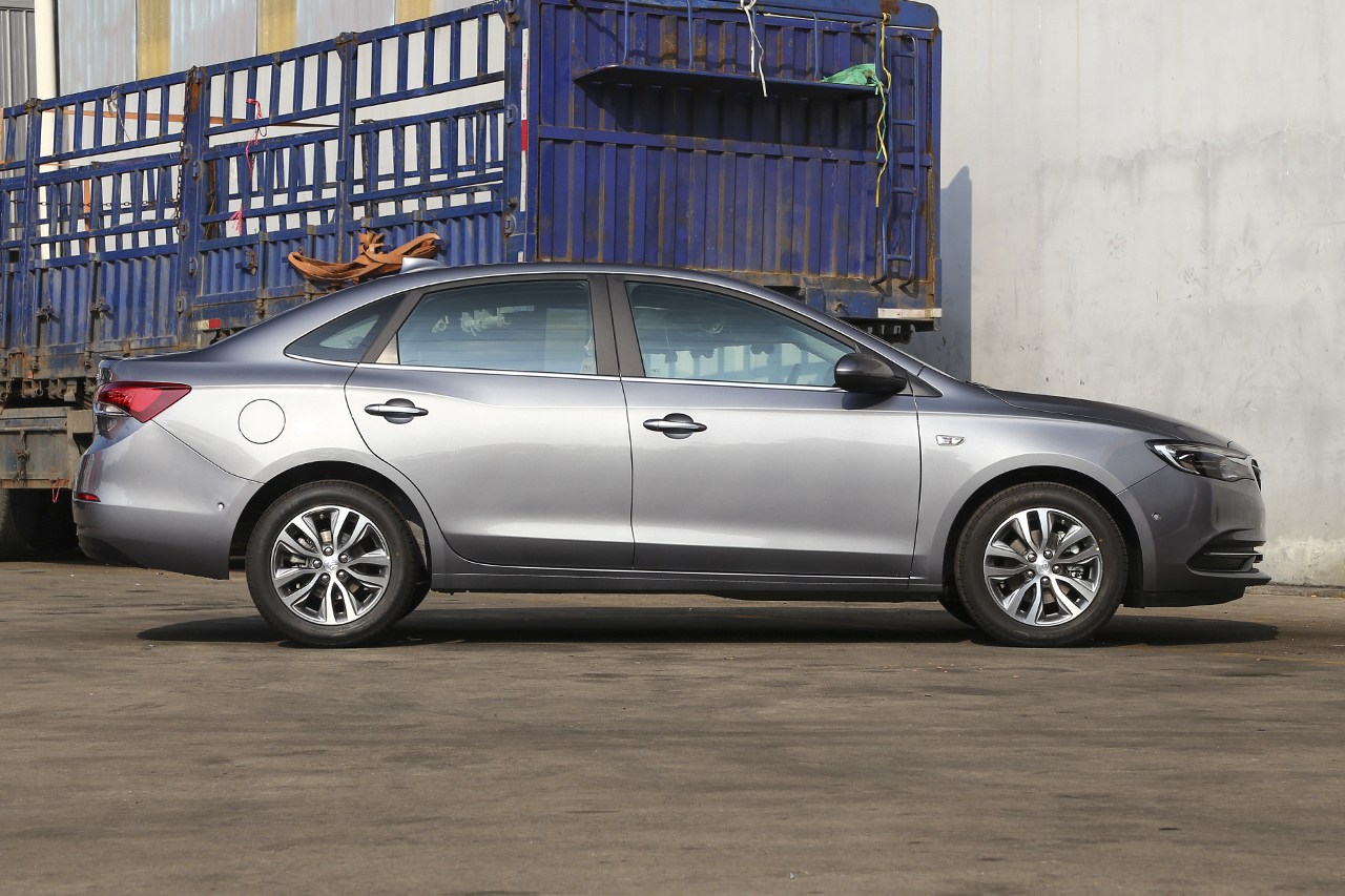 2018款英朗1.3T自动旗舰型18T 