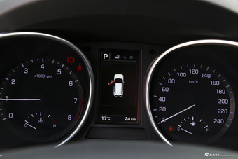 2017款格越2.0T自动7座四驱舒适版