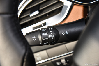 2017款DX7 1.5T自动尊贵型