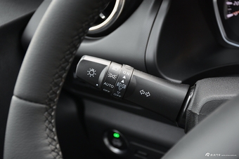 2018款东南DX3 1.5L手动户外版尊贵型