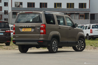 2018款欧尚X70A 1.5L手动精英型