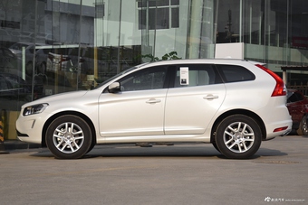 2017款沃尔沃XC60 2.0T自动T5智进升级版
