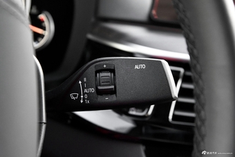 2018款宝马 5系 改款 540Li 行政版