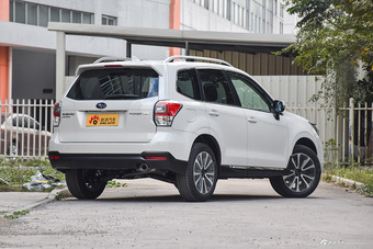 2016款森林人2.5L自动尊贵导航版