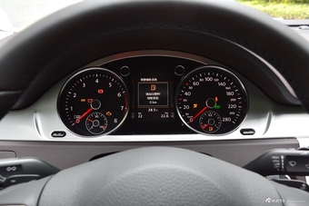   2018款CC 2.0T自动豪华型  