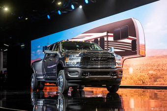 实拍全新道奇Ram 2500 HD 史上最能干的重型皮卡