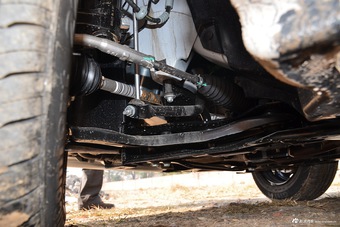 2016款标致301 1.6L手动舒适版 