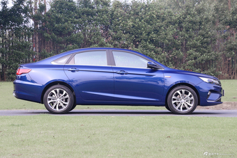 2018款吉利帝豪GL 1.4T自动旗舰型