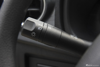 2014款启辰R30 1.2L手动尊享版