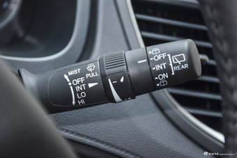 2015款CR-V 2.0L自动四驱风尚版