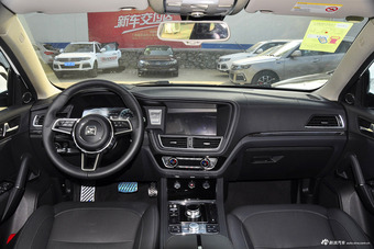 2016款众泰T600 2.0T自动旗舰型运动版图片