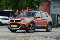 2016款中华V3 1.5T自动旗舰型 炫舞橙