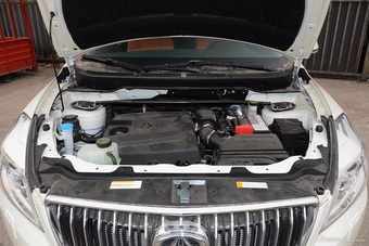 2016款北汽威旺S50 1.5T CVT欢动尊贵型