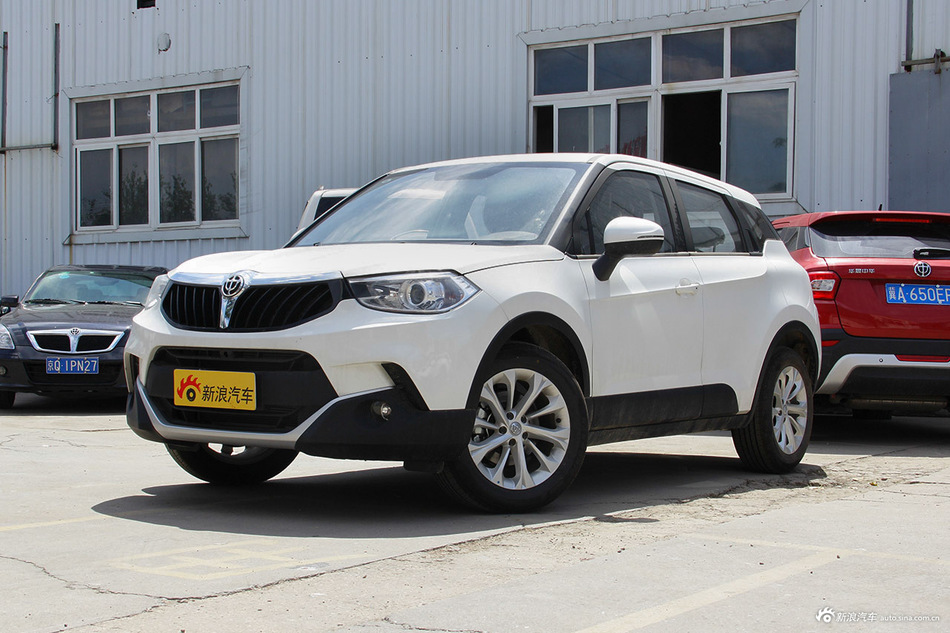 2016款中华V3 1.5L手动智能型