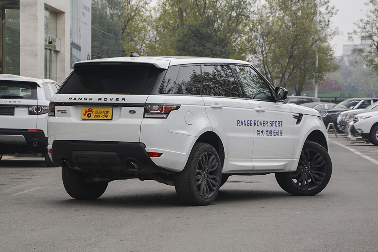 2017款揽胜运动版3.0自动V6 SC HSE Dynamic