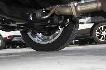 2016款北京BJ20 1.5T 自动CVT豪华型