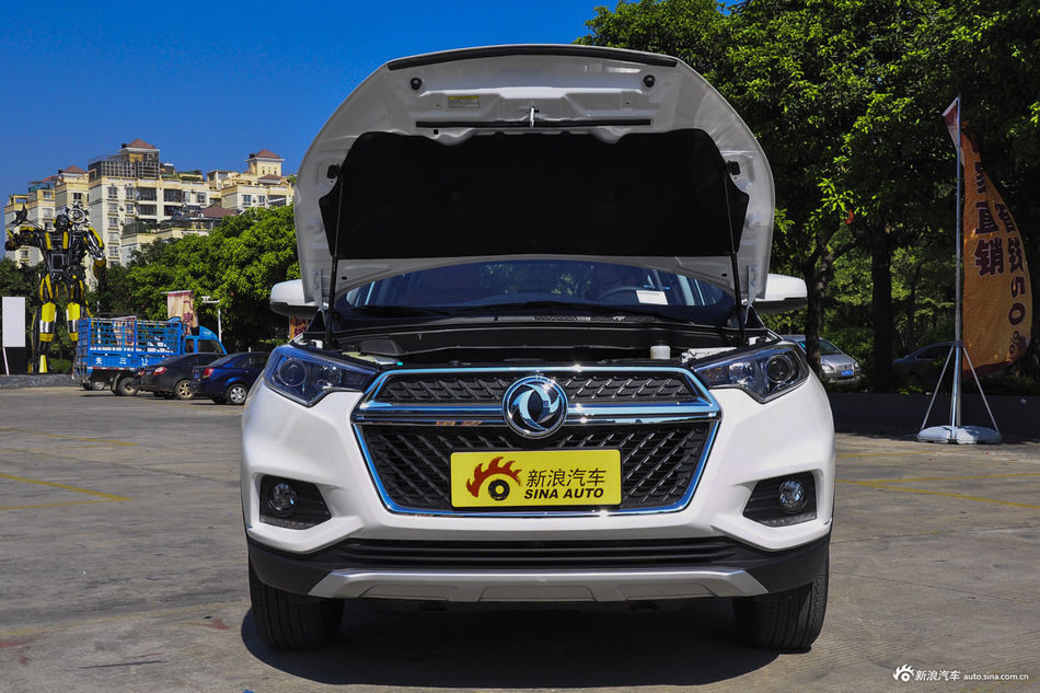 2016款风度MX5 2.0L 自动旗舰版