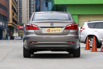 2015款逸动1.6L自动豪华型