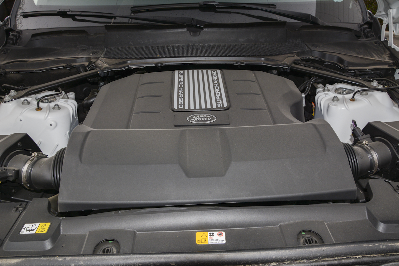 2017款揽胜运动版3.0自动V6 SC HSE Dynamic