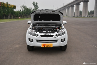 2018款铃拓2.5T手动四驱豪华款JE4D25Q5A