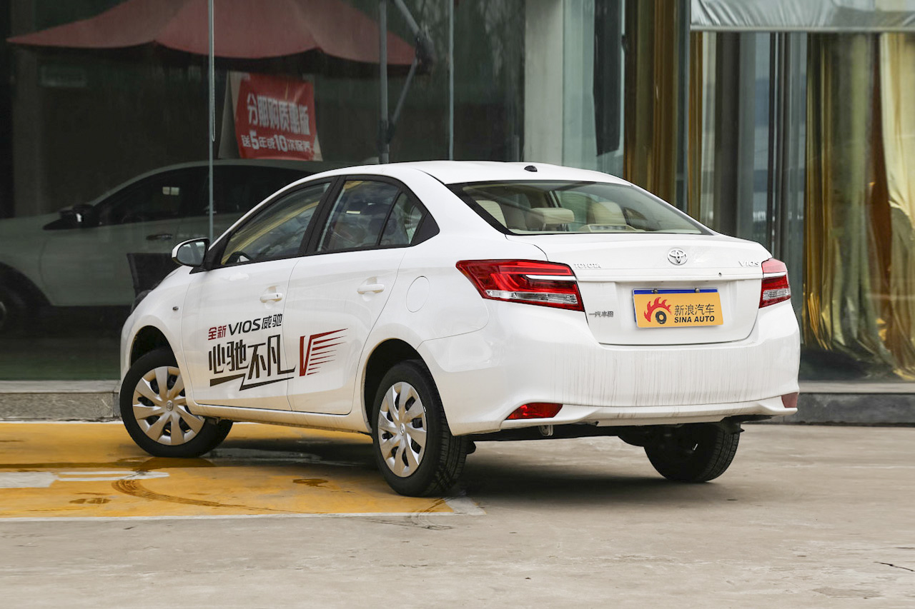 2017款威驰1.5L自动创行版