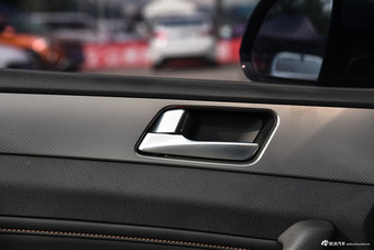 2015款索纳塔九 1.6T自动 DLX尊贵型