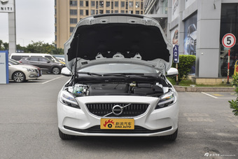 2017款沃尔沃V40 1.5T自动T3 智逸版