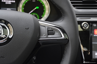 2018款速派1.8T自动TSI330 DSG豪华版