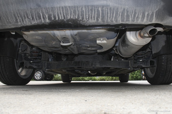 2018款北汽绅宝D50 1.5L CVT尊享智联版