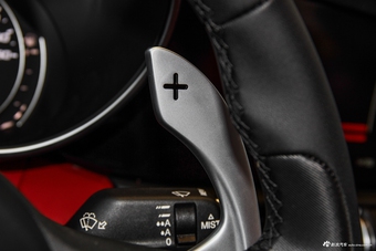 2017款Giulia 2.0L自动280HP Milano上市限量版