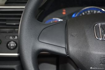 2017款锋范 1.5L自动精英版