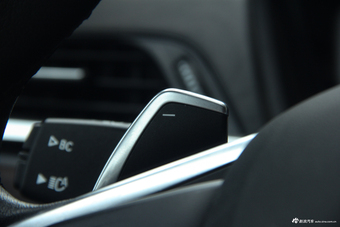 2016款宝马X1 2.0T自动xDrive25Li豪华型