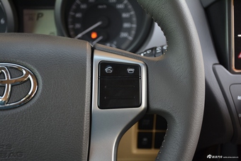 2016款普拉多三门版2.7L GX-R V6 中东版