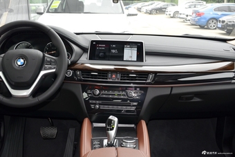 2018款宝马X6 2.0T自动xDrive28i