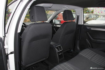 2018款明锐1.2T TSI230 DSG舒适版 