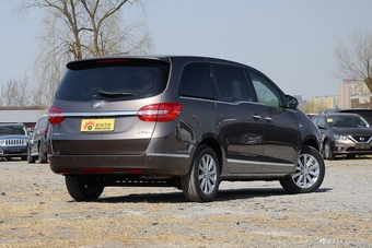 2017款GL8 2.5L自动尊贵型