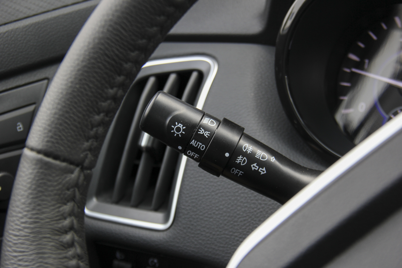 2017款域虎7 2.4T手动柴油四驱豪华版JX4D24A5L