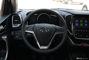 2016款长安CX70 1.6L手动豪华型