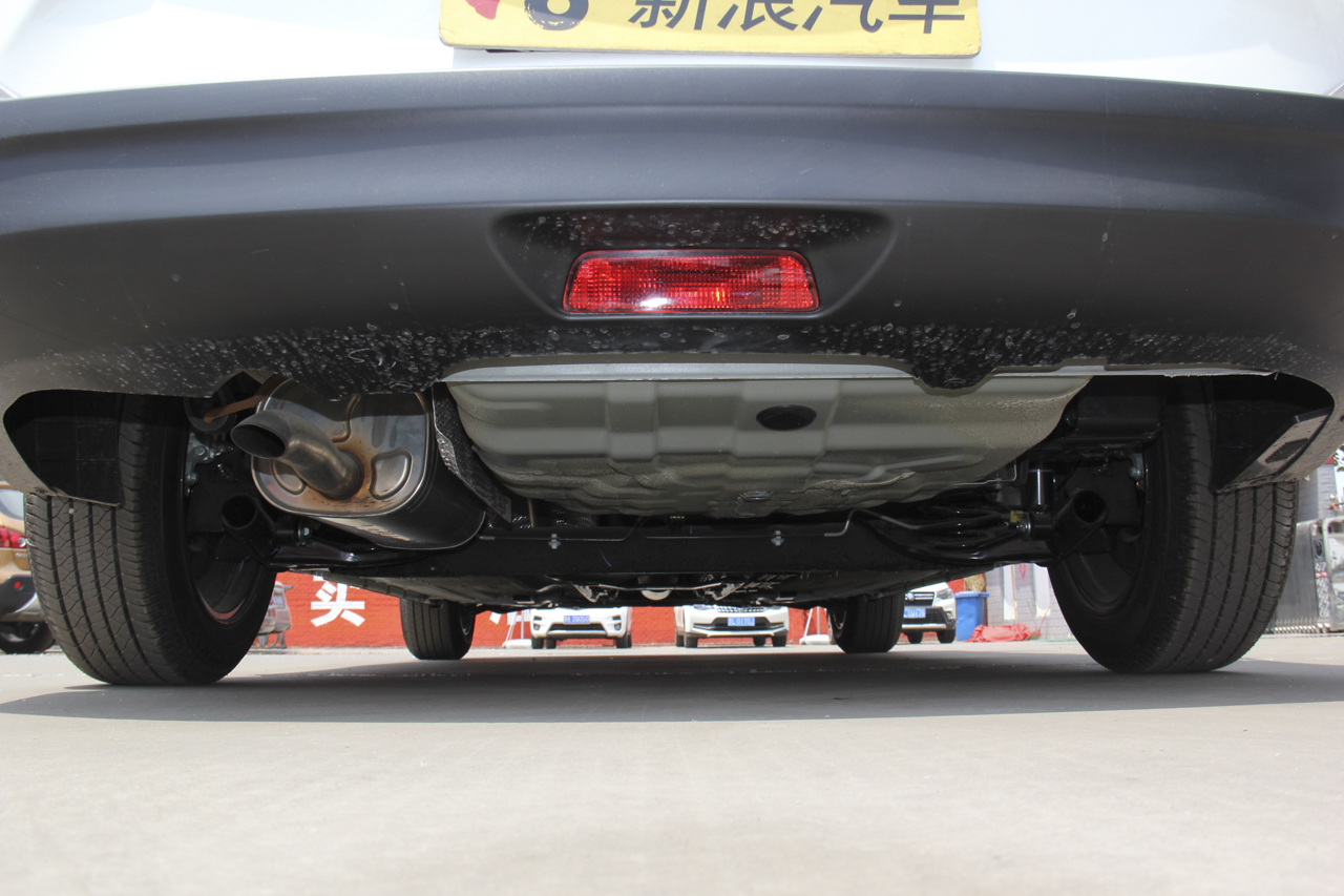 2018款启辰D60 1.6L自动智联精英版