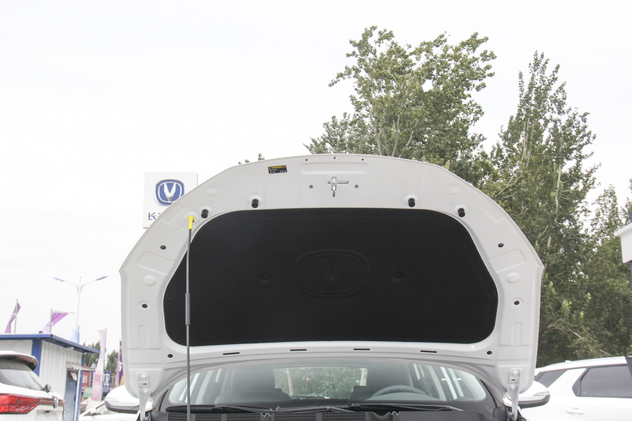 2018款逸动XT 1.6L自动领潮型GDI