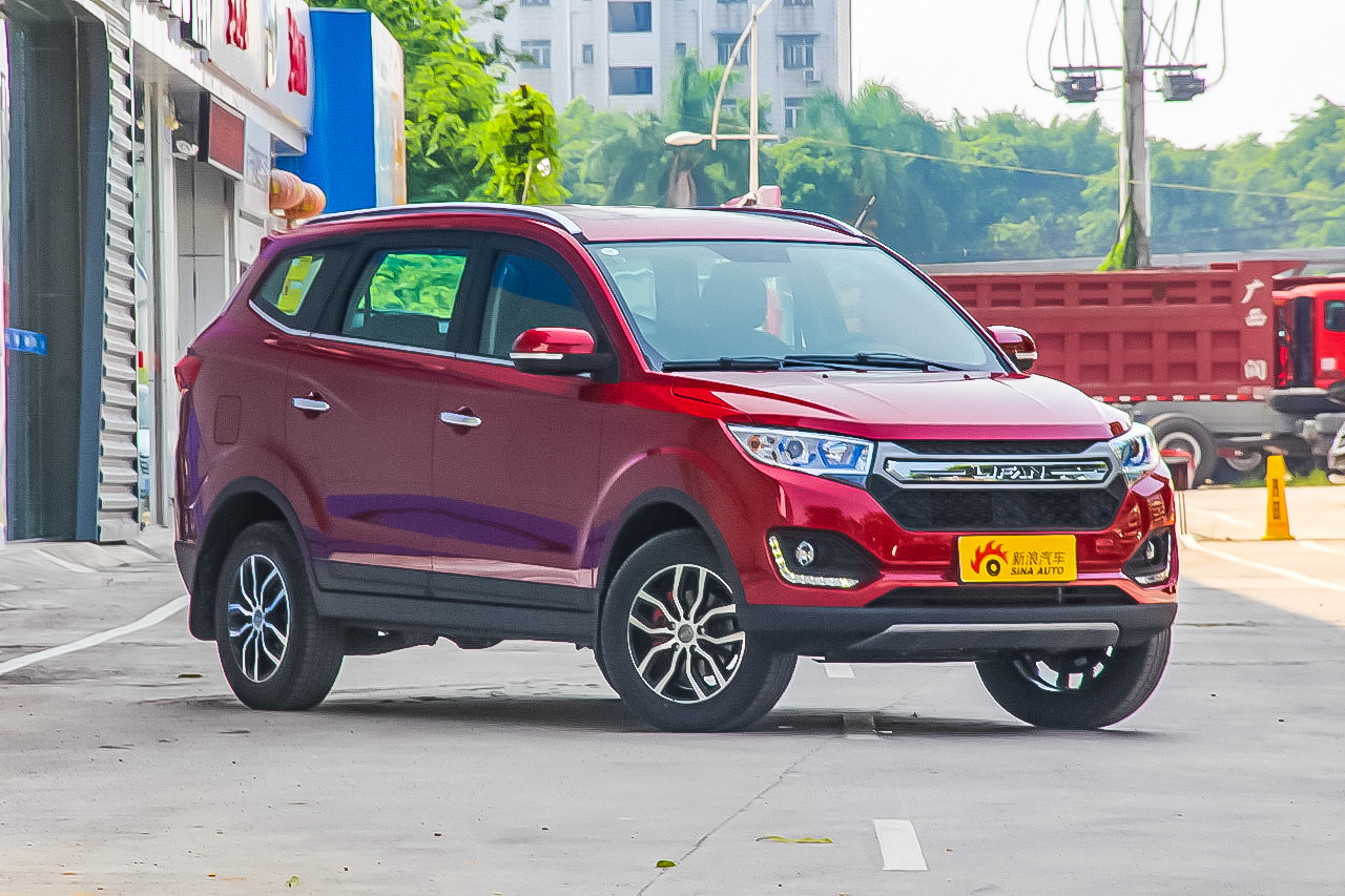 2016款迈威1.5L自动智享型