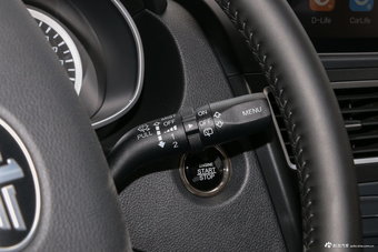 2018款奔腾X40网红版 1.6L手动互联智酷型