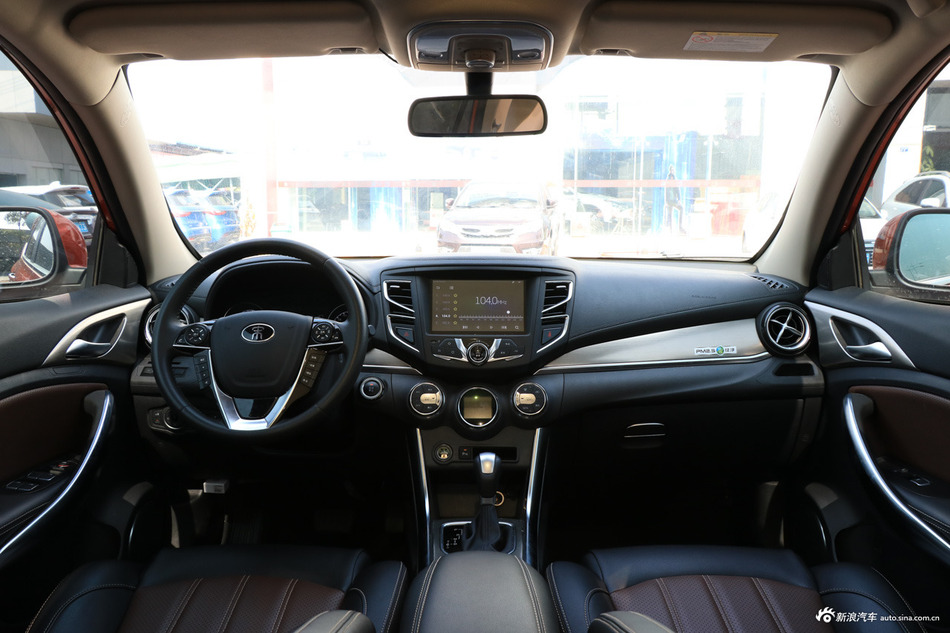 2017款比亚迪宋盖世升级版1.5TI手动豪雅型