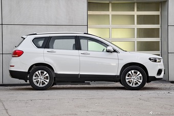 2017款哈弗H6运动版1.5T手动两驱精英型蓝标