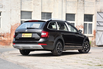 2018款明锐旅行版1.2T TSI230 DSG豪华版