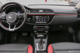 2018款起亚KX CROSS 1.6L自动灵动天窗版