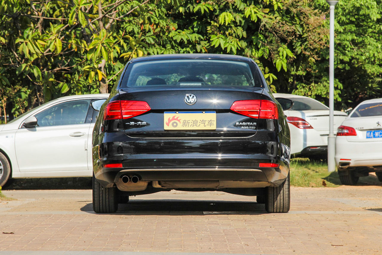 2015款 速腾 230TSI 自动豪华型