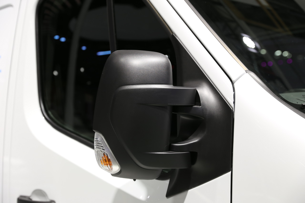 2018广州车展实拍：雷诺Master